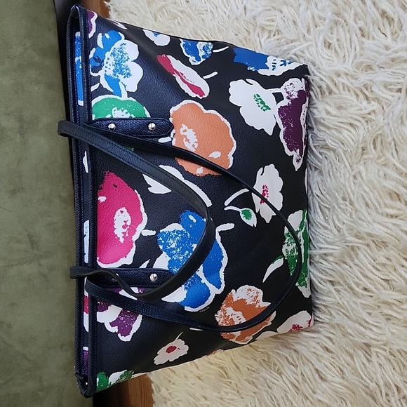 SALE💥COACH Large City Tote with Wildflower Print - Picture 2 of 15